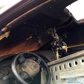 Un tanar din Melinesti si-a gasit masina incendiata 1