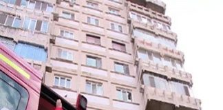 Un tanar din Craiova s-a aruncat de la etajul unui bloc
