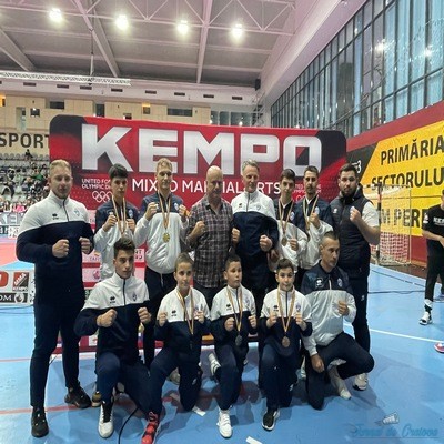 Sportivii craioveni au obtinut la Cupa Romaniei de Kempo K1 o medalie de aur, 2 medalii de argint argint și 4 medalii de bronz.