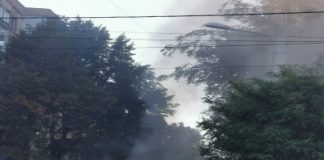 Un autoturism a luat foc, în Craiova