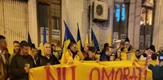 Mii de români au protestat în toată țara față de comasarea alegerilor